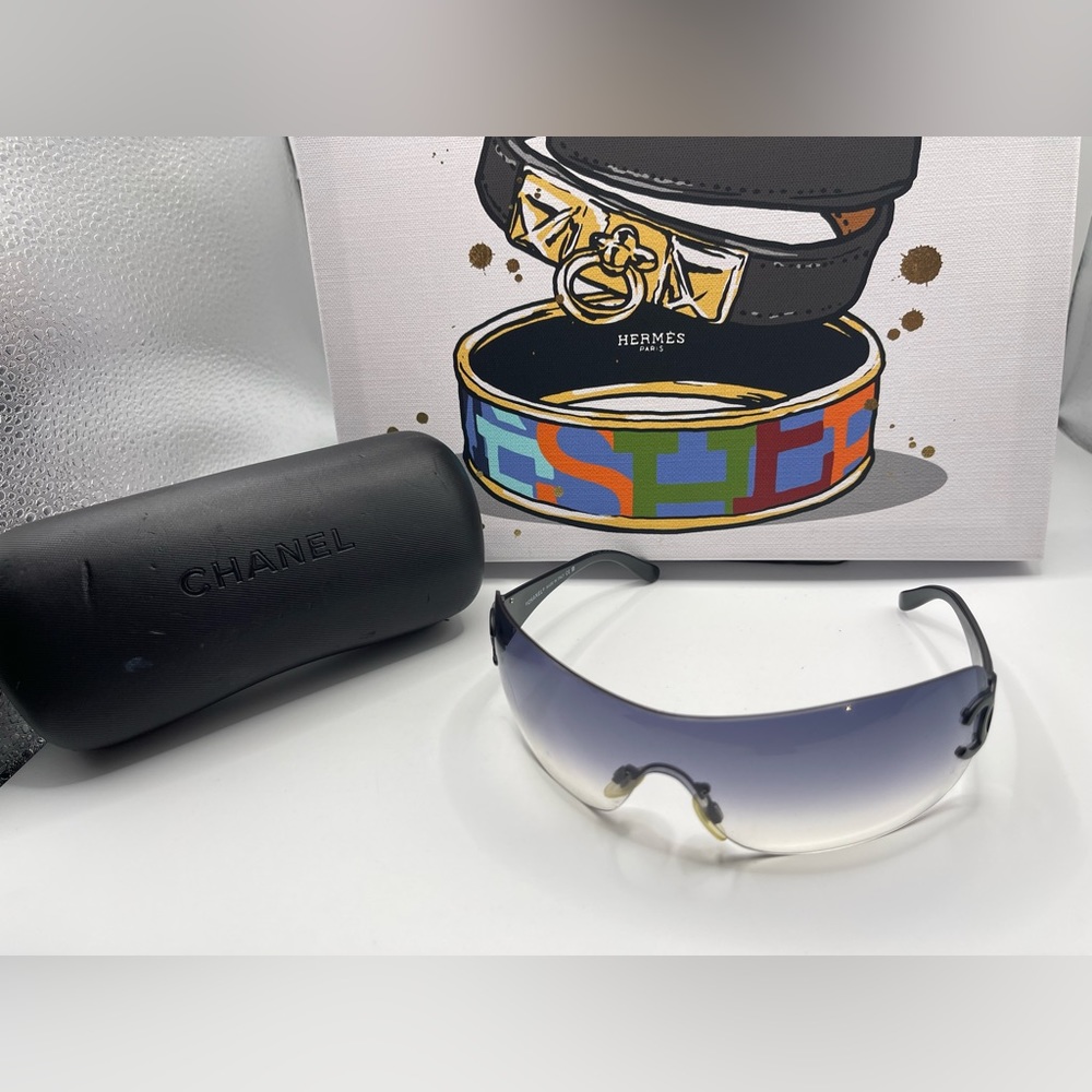 Authentic Chanel Ombré Sunglasses